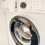 Διαμέρισμα Clubhaus 6 - Dachwohnung Mit 2 Schlafzimmern, Balkon & Netflix *