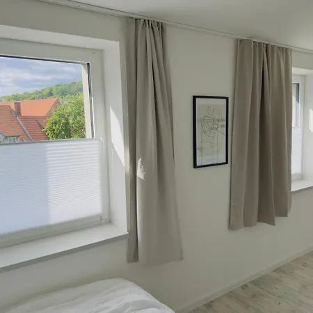 Clubhaus 6 - Dachwohnung Mit 2 Schlafzimmern, Balkon & Netflix * Leinefelde-Worbis