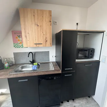 Appartement Clubhaus 6 - Dachwohnung Mit 2 Schlafzimmern, Balkon & Netflix Leinefelde-Worbis