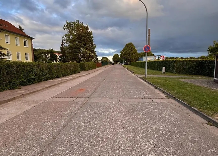 Appartement Clubhaus 6 - Dachwohnung Mit 2 Schlafzimmern, Balkon & Netflix Leinefelde-Worbis