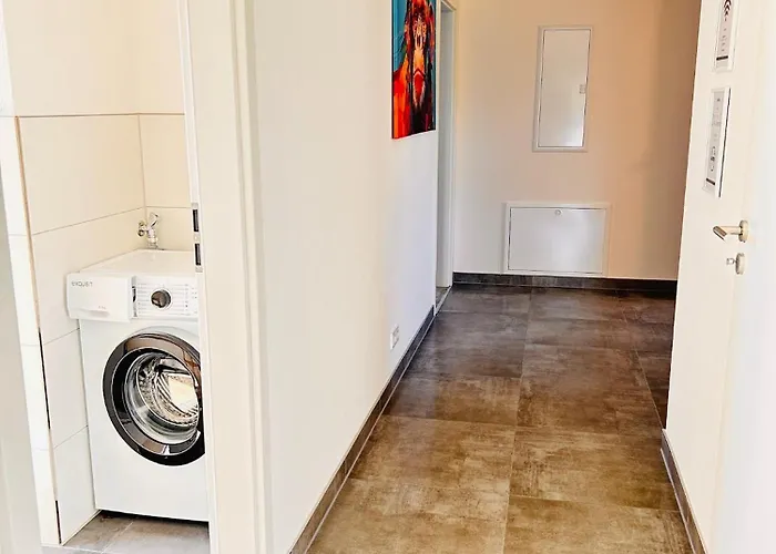 Clubhaus 6 - Dachwohnung Mit 2 Schlafzimmern, Balkon & Netflix Appartement Leinefelde-Worbis