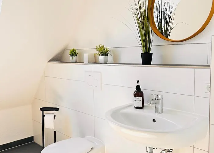 Clubhaus 6 - Dachwohnung Mit 2 Schlafzimmern, Balkon & Netflix