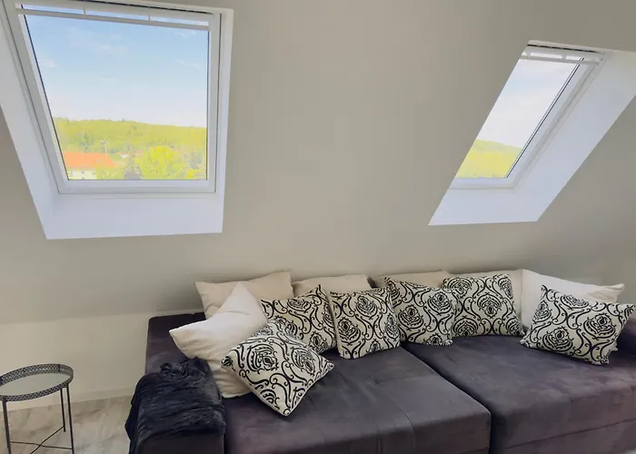 Clubhaus 6 - Dachwohnung Mit 2 Schlafzimmern, Balkon & Netflix Appartement Leinefelde-Worbis