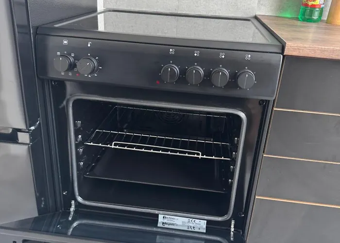 Clubhaus 6 - Dachwohnung Mit 2 Schlafzimmern, Balkon & Netflix Leinefelde-Worbis