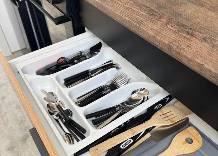 Clubhaus 6 - Dachwohnung Mit 2 Schlafzimmern, Balkon & Netflix Leinefelde-Worbis